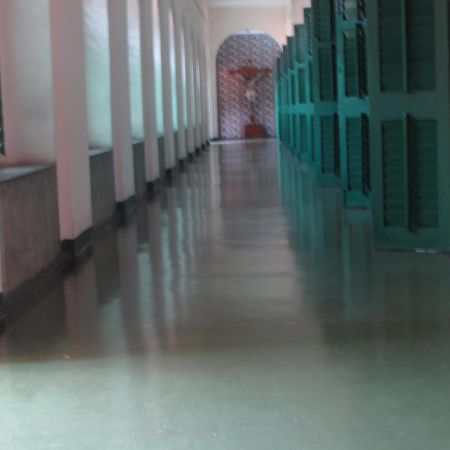 Ywca Gallway Guest House Колката Екстер'єр фото