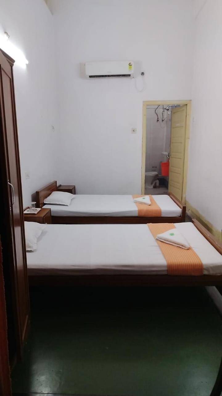 Ywca Gallway Guest House Колката Екстер'єр фото