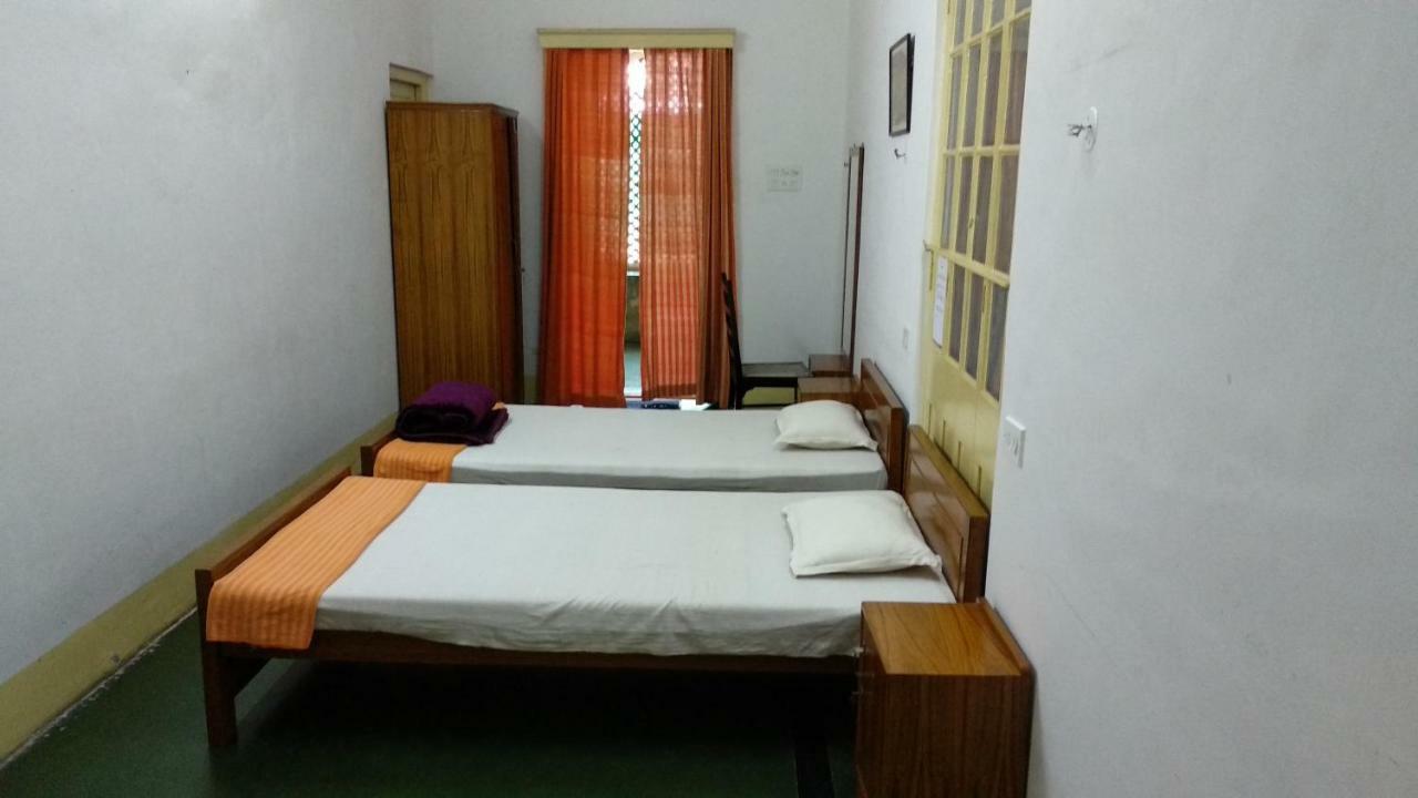 Ywca Gallway Guest House Колката Екстер'єр фото