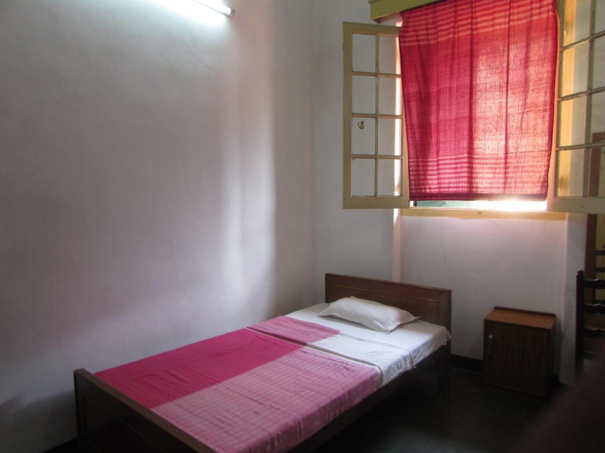 Ywca Gallway Guest House Колката Екстер'єр фото